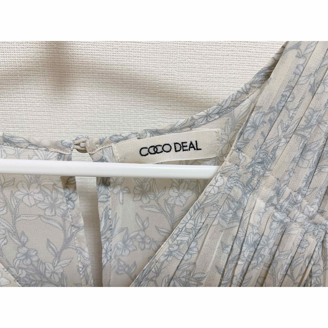 COCO DEAL(ココディール)のcocodeal♡フラワープリントウエストシャーリングワンピース♡ベージュ レディースのワンピース(ロングワンピース/マキシワンピース)の商品写真