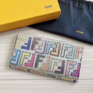 人気絶頂 FENDI フェンディ フェンディ I277.. 財布 引き出物 レザー