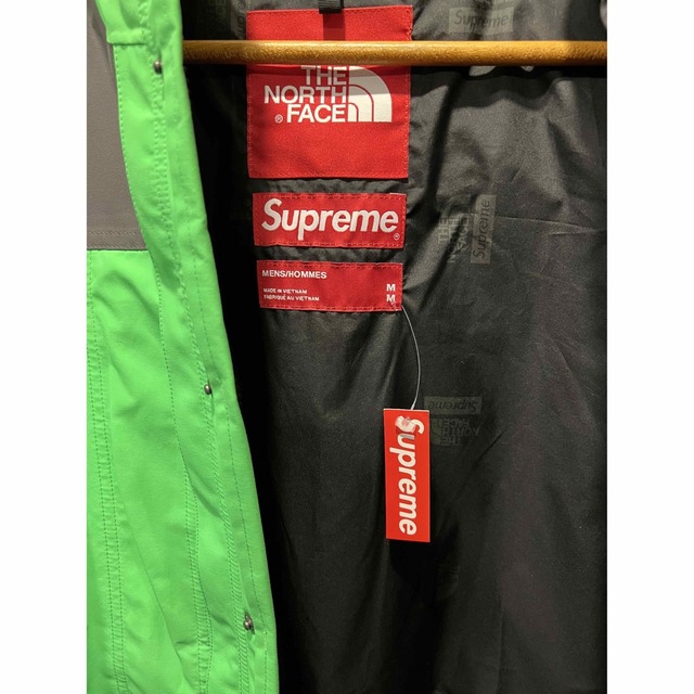 Supreme(シュプリーム)の20SS Supreme The North Face RTG Jacket  メンズのジャケット/アウター(マウンテンパーカー)の商品写真