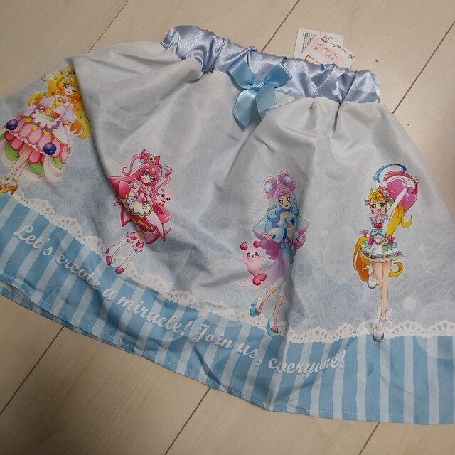 プリキュア　スカート　110  未使用 キッズ/ベビー/マタニティのキッズ服女の子用(90cm~)(スカート)の商品写真