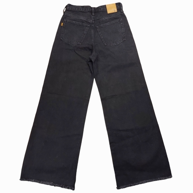 Spick & Span(スピックアンドスパン)のスピック&スパン タグ付 5 1/2 BUGGY-LINE MAXI DENIM レディースのパンツ(デニム/ジーンズ)の商品写真