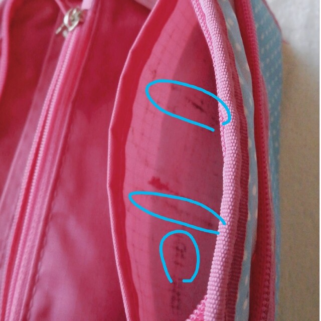 LeSportsac(レスポートサック)のレスポートサック  LeSportsac マルチケース レスポ レディースのバッグ(ショルダーバッグ)の商品写真