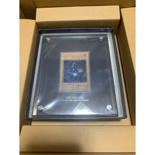 コナミ(KONAMI)の遊戯王OCG「ブラック・マジシャン」スペシャルカード（ステンレス製）(シングルカード)