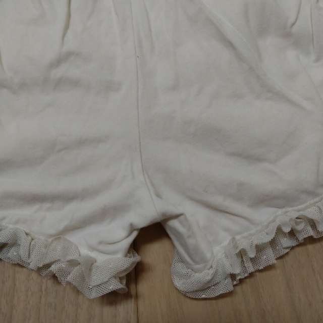 EARTHMAGIC(アースマジック)のスカート キッズ/ベビー/マタニティのキッズ服女の子用(90cm~)(スカート)の商品写真