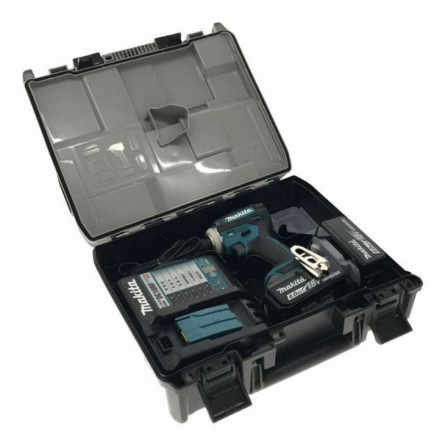 Makita(マキタ)の☆美品☆makita マキタ 18V 充電式インパクトドライバ TD172DRGX 青 バッテリー2個(18V6.0AH) 充電器 ケース付 電動工具 68450 自動車/バイクのバイク(工具)の商品写真