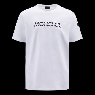 モンクレール(MONCLER)の★新作★ MONCLER Tシャツ Ｍ　モンクレール ホワイト ワッペン 現行品(Tシャツ/カットソー(半袖/袖なし))