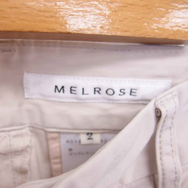 MELROSE(メルローズ)のメルローズ テーパード パンツ アンクル 薄手 ジップフライ 2 ベージュ 薄茶 レディースのパンツ(その他)の商品写真