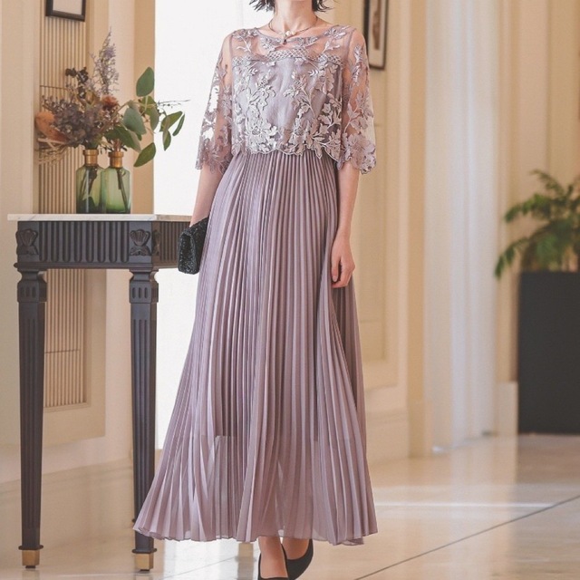 フラワー刺繍レース プリーツロング丈 お呼ばれドレスの通販 by shop