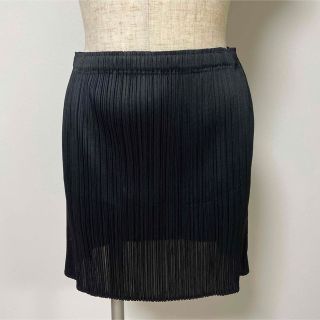 プリーツプリーズイッセイミヤケ(PLEATS PLEASE ISSEY MIYAKE)のプリーツプリーズ　イッセイミヤケ　スカート  正規品(ミニスカート)