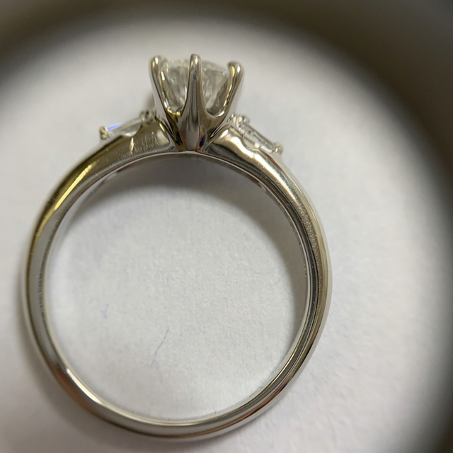 Pt900天然ダイヤリング合計0.662ct レディースのアクセサリー(リング(指輪))の商品写真