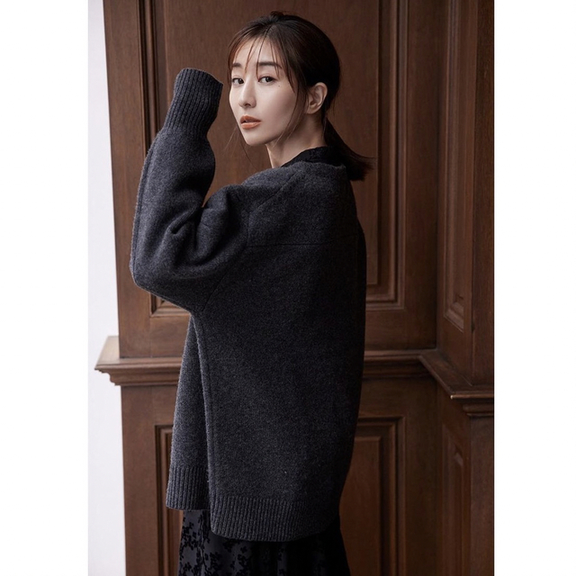 新品】MINAMI TANAKA×CLANE Vネックカーディガン-