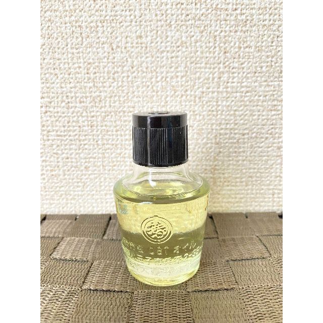 大島椿(オオシマツバキ)の 【使用/残量9割】大島椿〈椿油100％〉60ml 髪・頭皮・肌に使え コスメ/美容のヘアケア/スタイリング(オイル/美容液)の商品写真