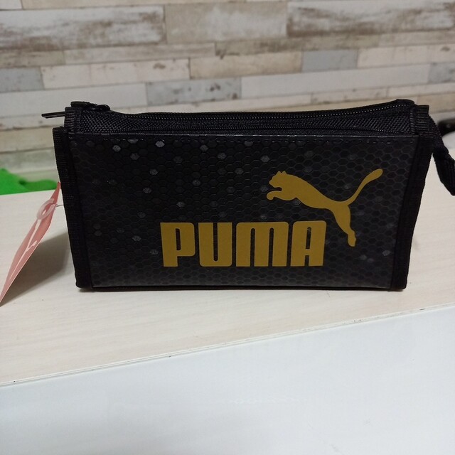 PUMA(プーマ)のMMK様専用です！PUMA　ペンケース　シューズケース　2点セット ハンドメイドのキッズ/ベビー(バッグ/レッスンバッグ)の商品写真