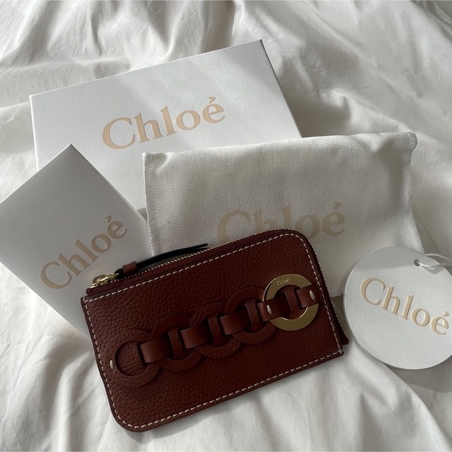 Chloe(クロエ)の【新品・未使用】クロエ カードケース　フラグメントケース　ブラウン レディースのファッション小物(名刺入れ/定期入れ)の商品写真
