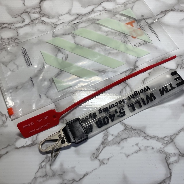 OFF-WHITE(オフホワイト)の【海外限定】正規品 オフホワイト キーホルダー ストラップ OFFWHITE メンズのファッション小物(キーホルダー)の商品写真