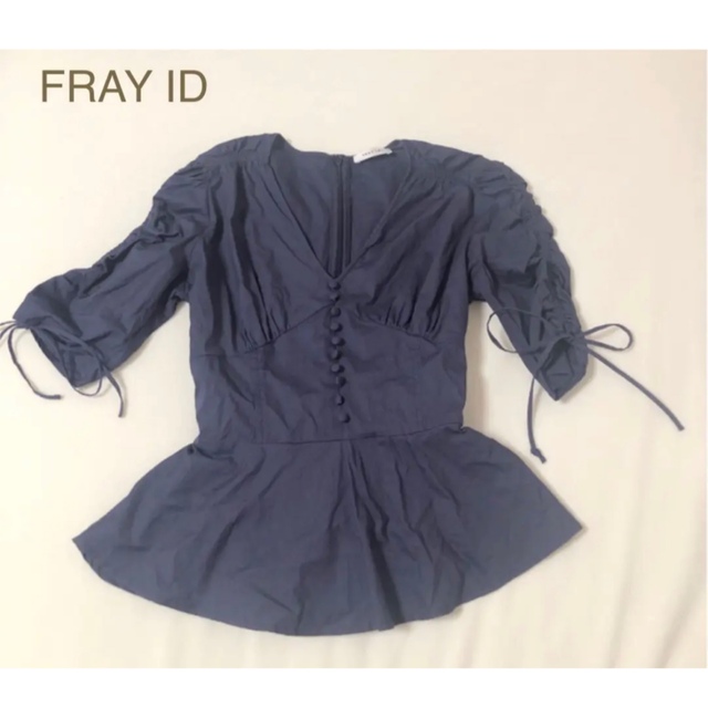FRAY I.D(フレイアイディー)のフレイアイディー　ブラウス　snisel coco deal マーキュリー レディースのトップス(シャツ/ブラウス(半袖/袖なし))の商品写真
