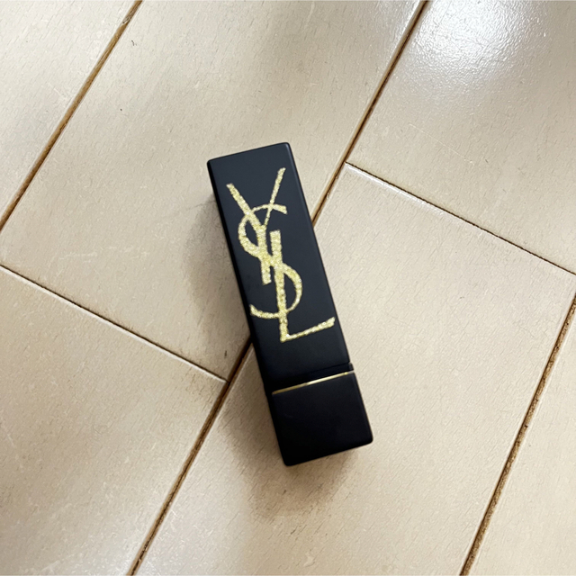 Yves Saint Laurent Beaute(イヴサンローランボーテ)のYves saint Laurent 美品リップ コスメ/美容のベースメイク/化粧品(口紅)の商品写真