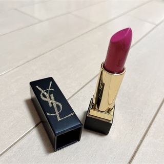 イヴサンローランボーテ(Yves Saint Laurent Beaute)のYves saint Laurent 美品リップ(口紅)