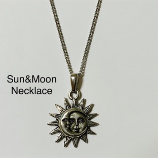 ミニ太陽と月アンティーク　シルバー　ゴールド　レディース　メンズネックレス高品質(ネックレス)