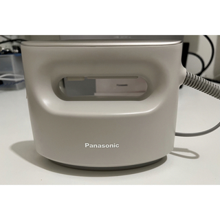 Panasonic - 【値下げ】パナソニック 衣類スチーマー 2022モデル NI-FS780-C