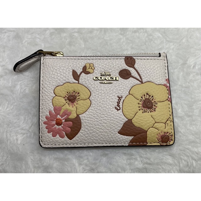 COACH(コーチ)のCOACH パスケース IDケース コインケース  レディースのファッション小物(パスケース/IDカードホルダー)の商品写真