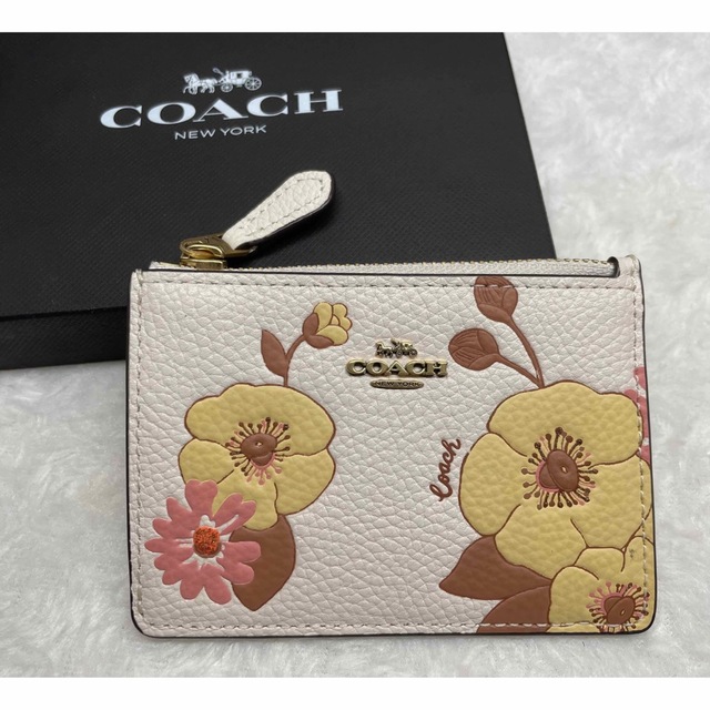 ファッション小物COACH パスケース IDケース コインケース