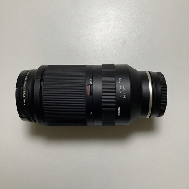 TAMRON(タムロン)のTAMRON 70-180mm F/2.8 Di III VXD  A056 スマホ/家電/カメラのカメラ(レンズ(ズーム))の商品写真