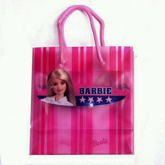Barbie(バービー)の★レア★Barbie（バービー）ミニビニールトートバッグ★一点物！ レディースのバッグ(トートバッグ)の商品写真