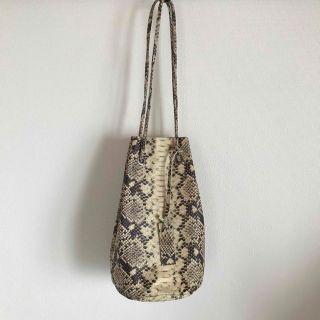 BEAUTY&YOUTH UNITED ARROWS - 新品 A la Malva アラマルヴァ バッグ ... BEAUTY&YOUTH UNITED ARROWS - 新品 A la Malva アラマルヴァ バッグ ...