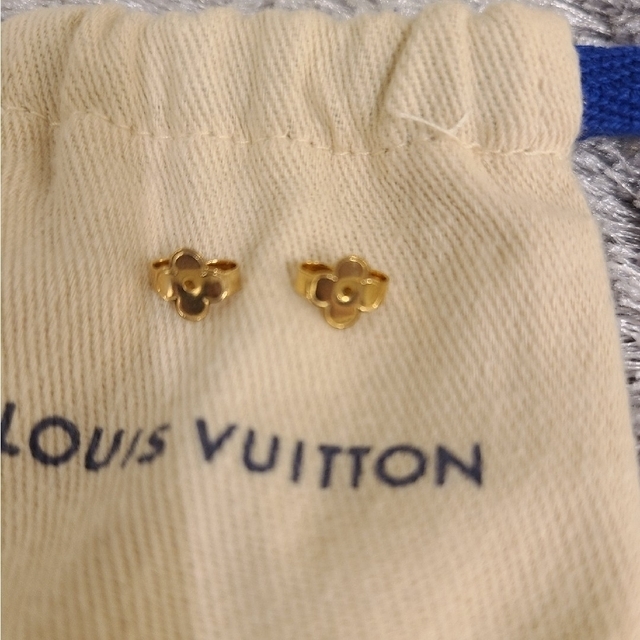 LOUIS VUITTON(ルイヴィトン)の【美品】LOUIS VUITTON ルイヴィトン ブックルドレイユ ブルーミング レディースのアクセサリー(ピアス)の商品写真