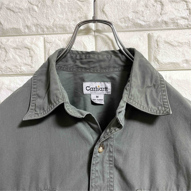 carhartt(カーハート)の美品　カーハート　半袖シャツ　ワークシャツ　革パッチ　メンズXLサイズ相当 メンズのトップス(シャツ)の商品写真