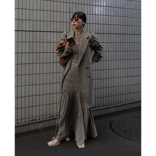 アメリヴィンテージ(Ameri VINTAGE)のREFINED SHIRRING DRESS(ロングワンピース/マキシワンピース)