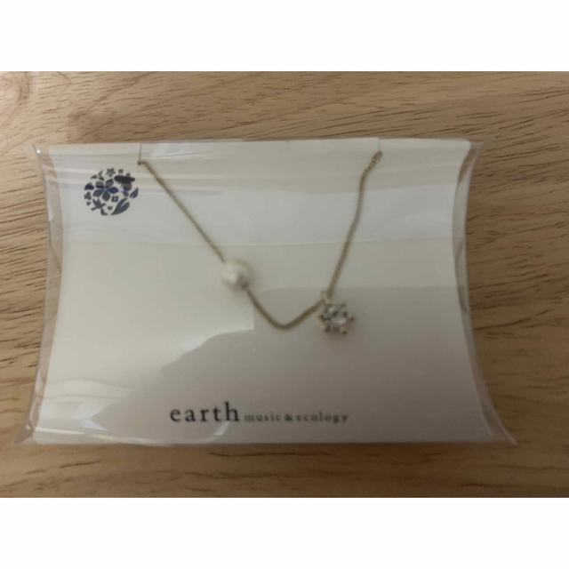 earth music & ecology(アースミュージックアンドエコロジー)のearth music＆ecology ネックレス ( Ivory ) レディースのアクセサリー(ネックレス)の商品写真