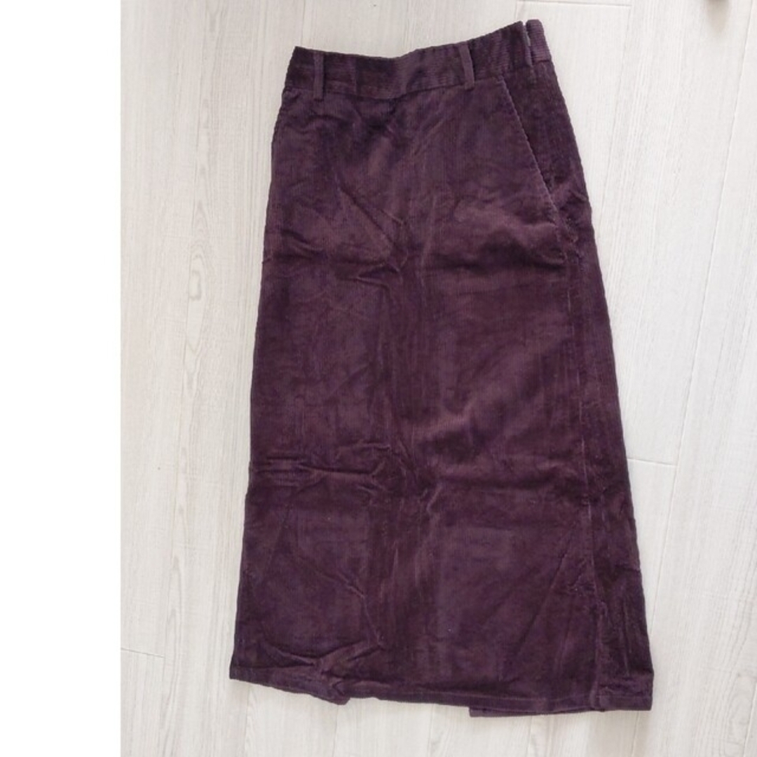 GU(ジーユー)のGU コーデュロイスカート　Mサイズ　ロングスカート　レディース レディースのスカート(ロングスカート)の商品写真
