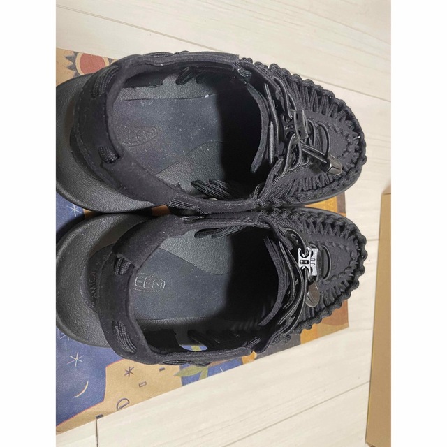 KEEN(キーン)のKEEN UNEEK / ユニーク 23.5cm レディースの靴/シューズ(サンダル)の商品写真