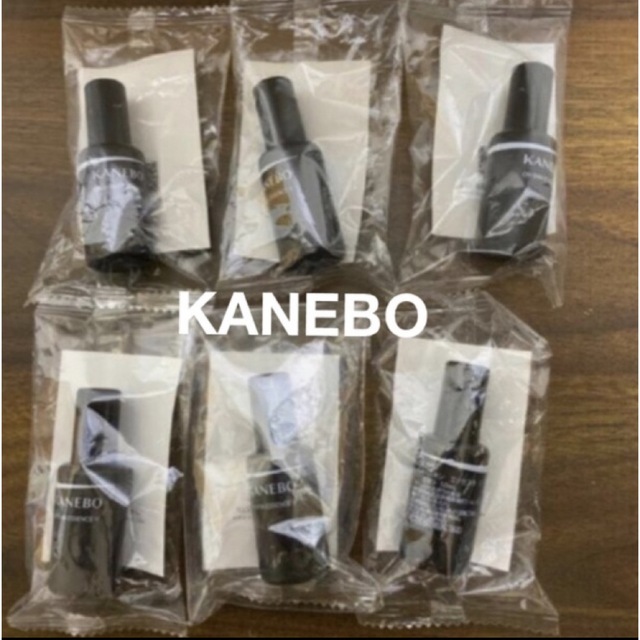 Kanebo(カネボウ)の新品未使用　  Kanebo  オンスキンエッセンス　V   60ml    エンタメ/ホビーの雑誌(美容)の商品写真