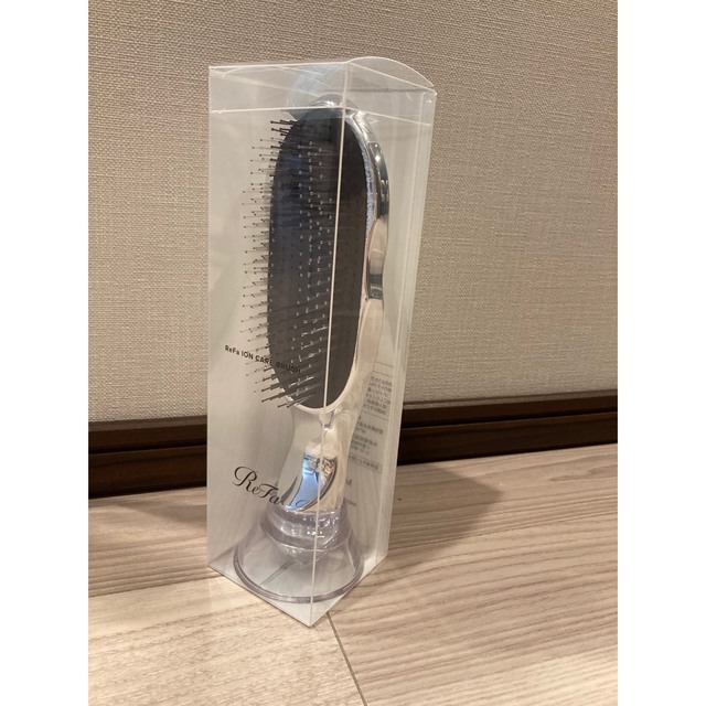 ReFa(リファ)のイヌシーさま　リファ　イオンケアブラシ　ReFa ION CARE BRUSH  コスメ/美容のヘアケア/スタイリング(ヘアブラシ/クシ)の商品写真