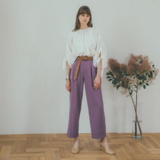 クラネ(CLANE)のCLANE BASIC TUCK PANTS パープル(カジュアルパンツ)