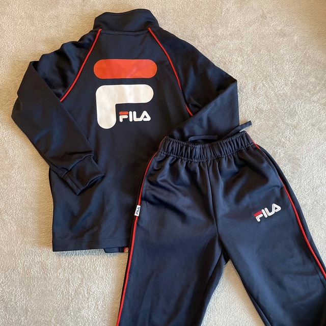 FILA(フィラ)のジャージ　上下　130 キッズ/ベビー/マタニティのキッズ服女の子用(90cm~)(その他)の商品写真