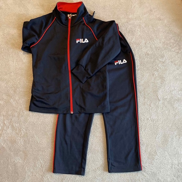 FILA(フィラ)のジャージ　上下　130 キッズ/ベビー/マタニティのキッズ服女の子用(90cm~)(その他)の商品写真