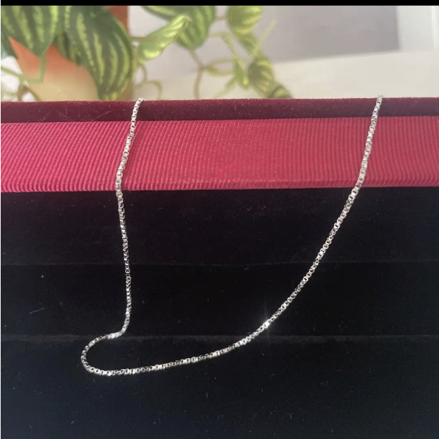 日替割イチマン❗️ネオンシラーバッチリ????ムーンストーン1.04ct????