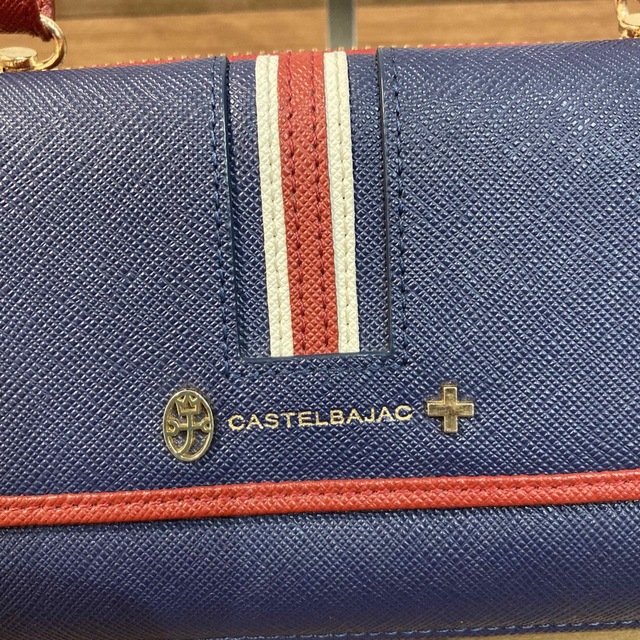 CASTELBAJAC(カステルバジャック)の【美品】カステルバジャック お財布 ショルダー バッグ ネイビー レッド レザー レディースのバッグ(ショルダーバッグ)の商品写真