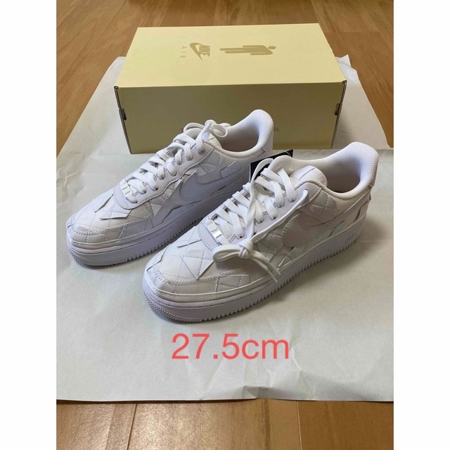 ナイキ　エアフォース1 Low Triple White