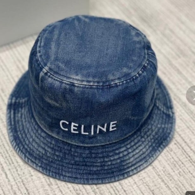 人気商品！！ CELINE セリーヌバケットハット デニム生地 Mサイズ