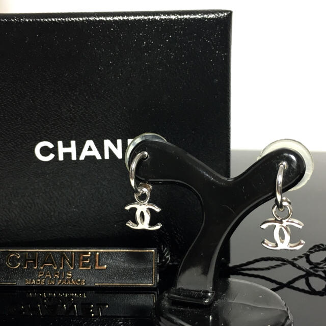 CHANEL - ☆CHANEL ココマーク シルバー フープ ピアス シャネル☆の通販 by aaa｜シャネルならラクマ