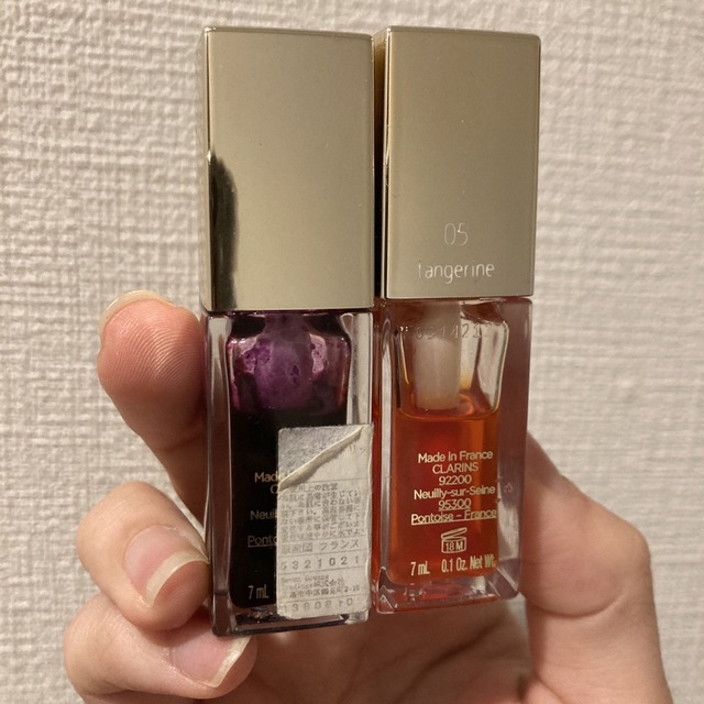 CLARINS(クラランス)のクラランス　コンフォートリップオイル　まとめ売り　2本　セット　 コスメ/美容のベースメイク/化粧品(リップグロス)の商品写真