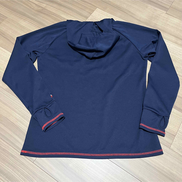 FILA(フィラ)の【匿名配送・レディースLL】FILA Tシャツ 長袖 フード付き レディースのトップス(Tシャツ(長袖/七分))の商品写真