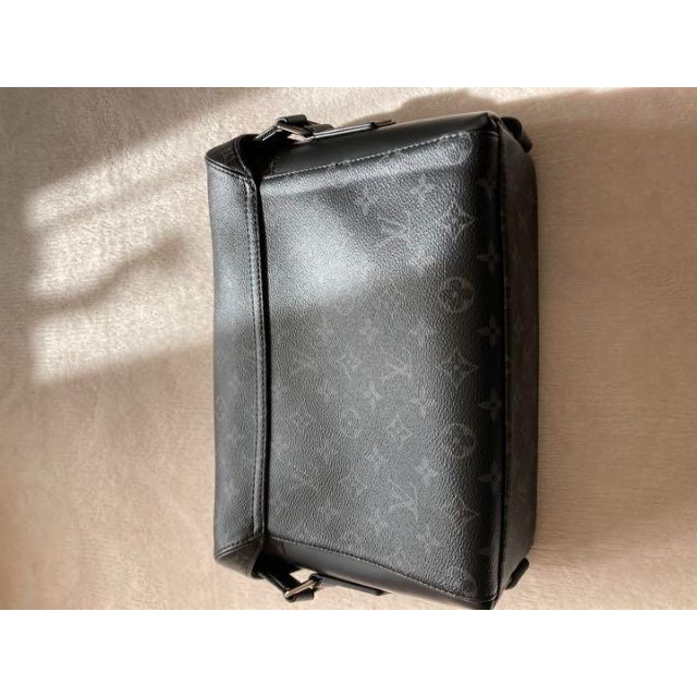 未使用品】LOUIS VUITTON メッセンジャーヴォワヤージュ PM 未使用品】LOUIS VUITTON メッセンジャーヴォワヤージュ PM