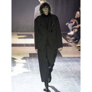 ヨウジヤマモト(Yohji Yamamoto)のヨウジヤマモト 15aw 名作 缶バッジジャケット サイズ2 美品(テーラードジャケット)