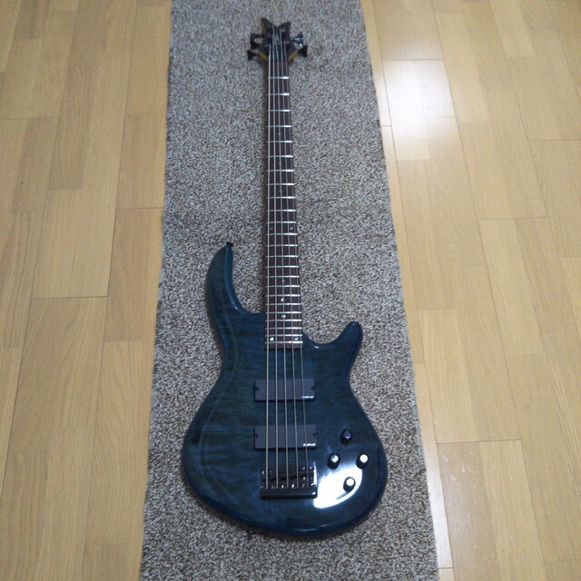 DEAN Edge 5弦ベース 9